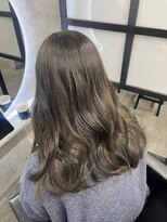 アイ(_i) オリーブグレージュ