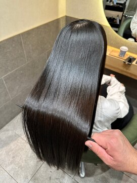 セントラル 三宮店(central) 【髪質改善】潤い補修トリートメント艶髪習慣プログラム