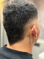 メグロバーバーショップロッポンギ 目黒六(MEGURO BARBER SHOP 6PPONGI) バーストフェード
