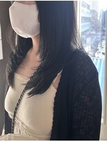 イチパーセント 横浜(1%) ワンホンレイヤー/ミルクティーブロンド/ダークブルー/横浜
