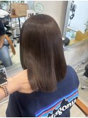 透明感たっぷり♪赤み消しグレージュカラー