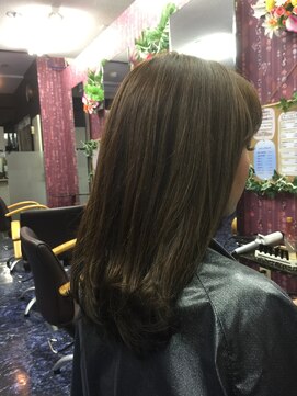 ヘアーサロン アラ(hair salon Ara) カラー+内側暗め