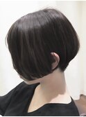 ショートボブ