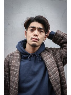 グルーマーズトウキョウ(GROOMER/S TOKYO) グランジラフショート 【 バーバー フェード 】