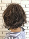 ショートボブ