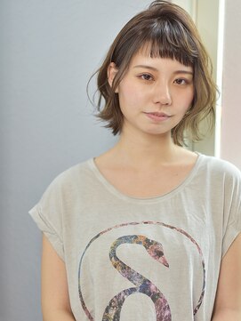 イリーブ(elieve) オン眉　ボブ　大人かわいい　透明感アッシュ　艶髪　髪質改善