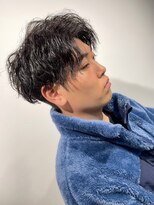 クオンヒール 淀屋橋店(QUON HEAL)&nbsp;スペインカール/スパイキーショート/フェザーパーマ/フェード×