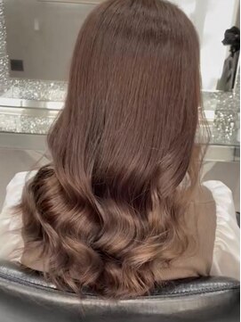 シュネア(shunea330) 透明感×艶感×グレージュカラー