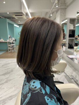 リーホリエ(Lee Horie) 【Rie】ブリーチなしオリーブグレージュ