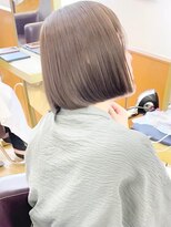 アルバ ヘアリゾート(ALBA)&nbsp;【ALBAさわ】ミルクティーカラーボブ　★☆