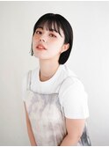 ミディアムヘア/斜めバング/グレージュカラー/新宿
