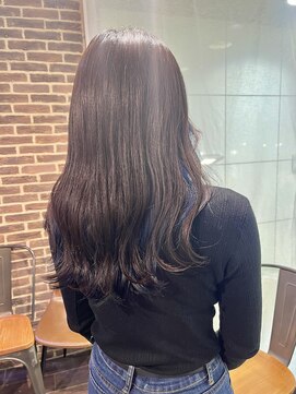 ヘアーアンドメイク ビス(HAIR&MAKE bis) ブルーカラー/イヤリングカラー/髪質改善トリートメント