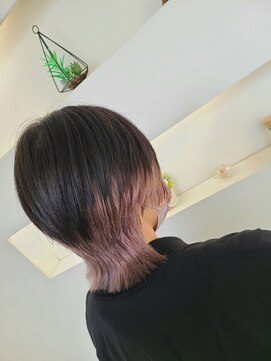 スリーヘアーデザインズ(Three Hair Designs) ウルフボブインナーカラー