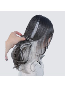 サイ アオヤマ(sai AOYAMA) インナーカラー/イヤリングカラー/韓国風ヘア/グレージュ