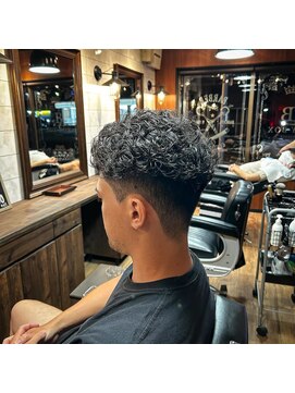 ジョイボックス 東三国店(JOYBOX) シャドーフェード×リバースカール