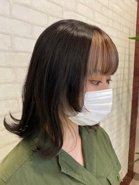 ビスイル 秋葉原店(Vis ill) フェイスフレーミングボブインナーカラーボブ切りっぱなし