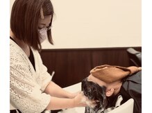 ヘアーサロン イット(Hair Salon it)の雰囲気（ヘッドスパ専門のスタッフの本格スパ！）