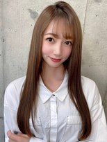 髪質改善トリートメントで叶う美髪ストレート　艶髪　前髪