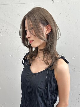 シーク 天神(SEEK) 松尾菫菜/レイヤーカット/オリーブベージュ/ハッシュカット/韓国