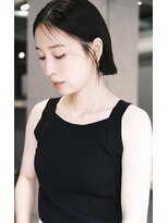 ウム(Umu)&nbsp;ぱつっとボブ/暗めカラー