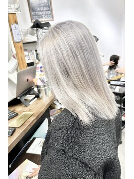 ラックセカンドスペース(LUCK 2nd SPACE) ホワイトベージュ/八千代台/勝田台/ブリーチ/ケアブリーチ