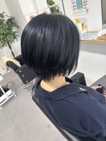 ラフリ(LAFRE)&nbsp;ショートボブ×ブルーブラックカラー