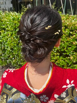 カインド 南青山(hair&make up KIND) ゆるタイトシニヨン