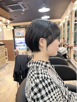 エイト プラット 渋谷2号店(EIGHT plat) 大人可愛い黒髪前下がりショートボブ20代30代40代  2/25