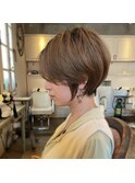 大人綺麗な小顔襟足スッキリショートボブ 30代40代50代