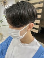 オリ 仙台(Oli)&nbsp;20代～30代メンズカットセンターパートニュアンスパーマ［仙台］