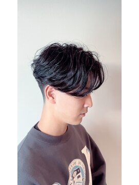 トラッド(TRAD) ニュアンスパーマ×センターパート