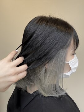 モーント(MOND) 艶グレーベージュ♪