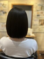 リスタ アンド リアン バイ リスタ(rista & RIAN by rista) ぱっつんボブ