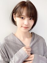 エアー(Air)&nbsp;憧れの大人っぽスタイルを叶える、ニュアンスショートでオシャレ