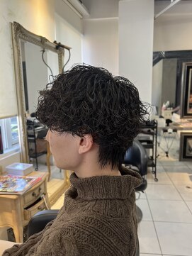 アイズ 海老名(AIZU) 波巻きスパイラルパーマ　波巻きパーマ　メンズパーマ