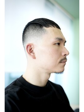 にもう KOBE FADE #1 アッシュブラックベリーショート