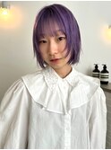 パープルカラー　ボブウルフ　ブリーチ　抜け感