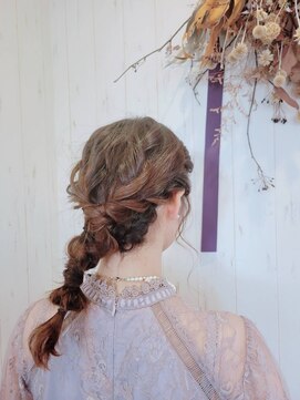 ヘアーナチュレ ラ フルール(HAIR NATURE La Fleur) 編み下ろしヘアセット