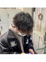 デバイス バイ フレイムス 越谷(DEVICE by Frames)&nbsp;刈り上げマッシュ×ツイストスパイラル