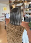 ・アンブレラカラー×ハイライトカラーボブ・