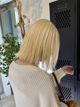 ヲタク(wotaku.) ホワイトブロンド抜きっぱなしブロンドハイトーンケアブリーチ