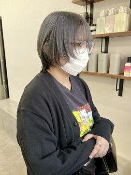 ソソ(soso) 【soso 伊勢田】ホワイトグレージュ/ブリーチカラー/横浜