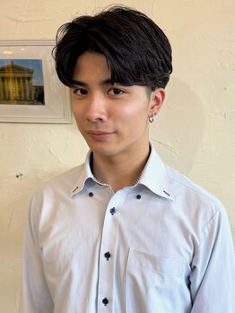 タイクーン(TYCOON)の写真/ビジネスシーンにもハマる自然な仕上がりが◎忙しい毎朝のスタイリングも時短でかっこよく!