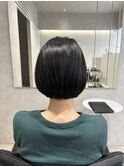 ボブ×暗髪カラー
