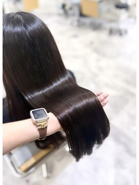 アチェロ(Acero.) 韓国風美髪×ダークチョコレートカラー