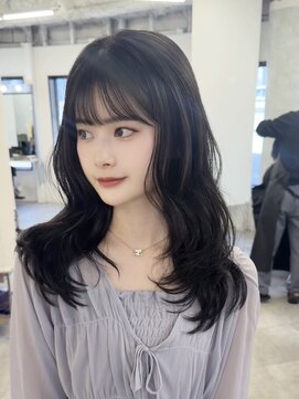 ガーランドウメダ(Garland umeda) 暗髪、レイヤーカット　担当　垣内　6876