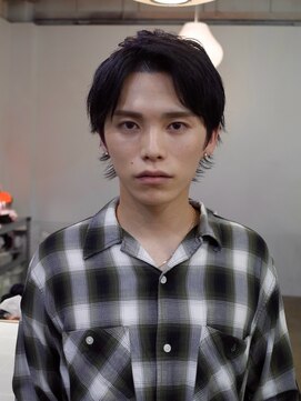 ヒュー 広島(HEW) 韓国風マッシュウルフ