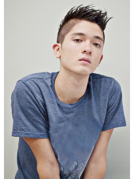 マグノリア オモテサンドウ(MAGNOLiA Omotesando) オールバックも可能なジャスティンショート