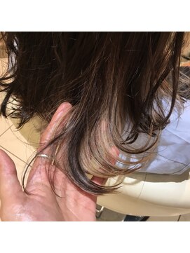 レイ 上永谷店(Ley) バイカラー