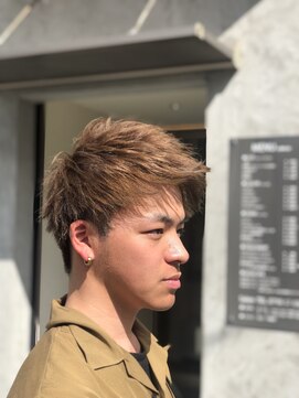 ヘアアンドメイク アーク(Hair & Make Aarc) アップバング